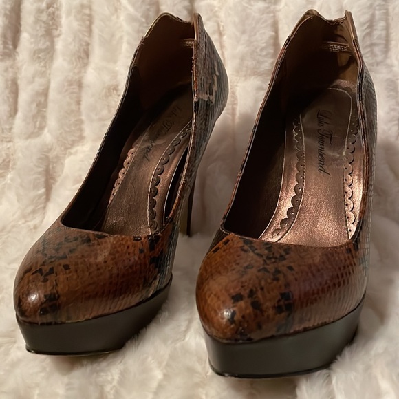 Ladies platform 5” heels - Picture 4 of 4